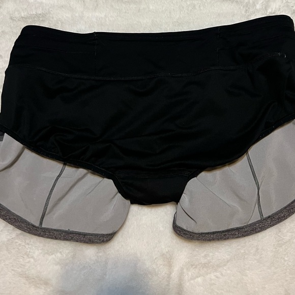 Lululemon ๐ Speed Up Short *2.5" Inseam Heather Lux Multi Size 8 - Picture 9 of 10